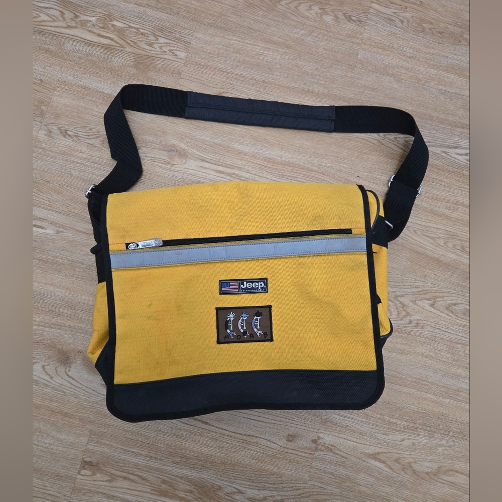 VINTAGE Large Jeep Yellow and Black Men's Messenger Bag